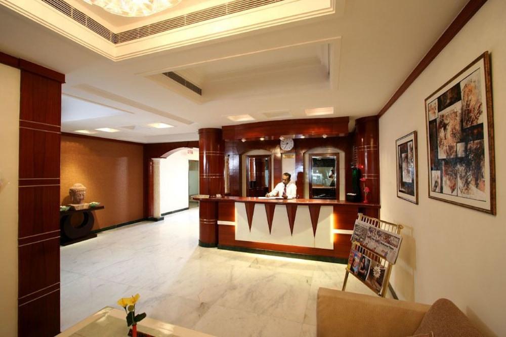 Grand President Hotel Delhi  Buitenkant foto
