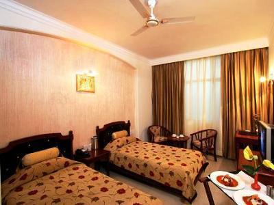Grand President Hotel Delhi  Buitenkant foto