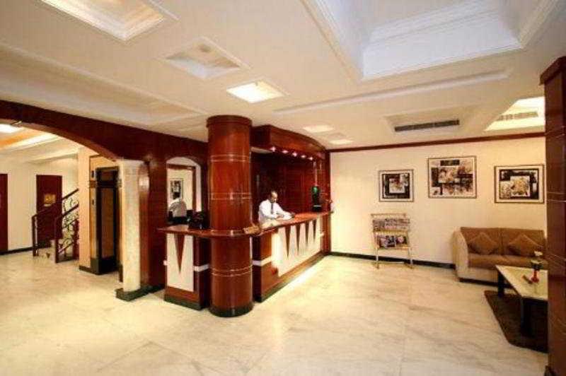 Grand President Hotel Delhi  Buitenkant foto