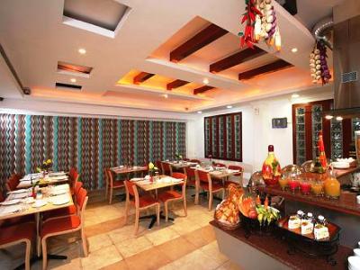 Grand President Hotel Delhi  Buitenkant foto